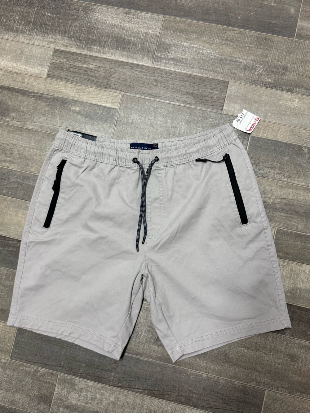 Nickel & Iron Relaxed Fit Men's Light Gray Drawstring Casual Shorts SZ Large Y2K